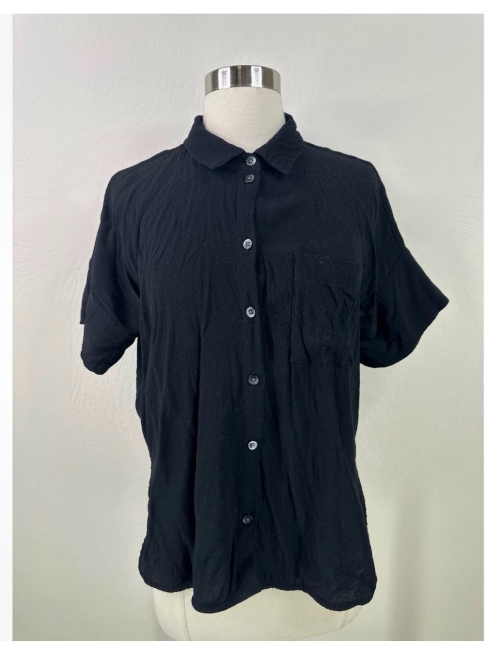 Madewell Women’s Rayon Short-Sleeve Button-Up Shirt